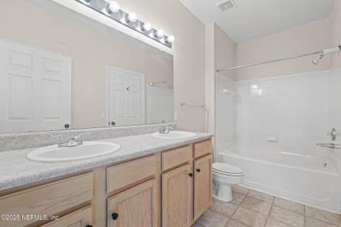 7800 Point Meadows Drive #711, Jacksonville FL - photo 21 of 32