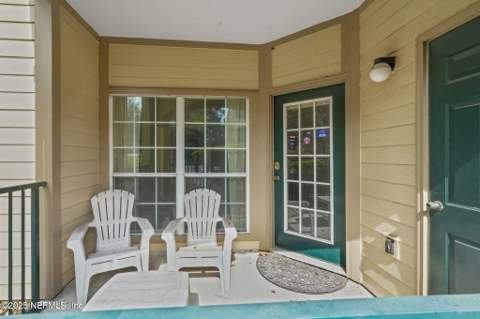 7800 Point Meadows Drive #711, Jacksonville FL - photo 15 of 32