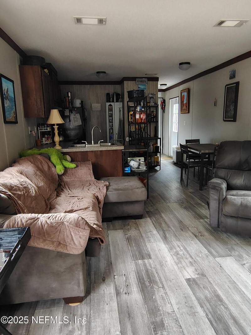 2 bedroom Mobile Home at 191 Kay Street, Bates Add, Interlachen — photo 4
