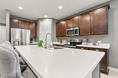 95446 Woodbridge Parkway, Fernandina Beach FL - photo 8 of 47
