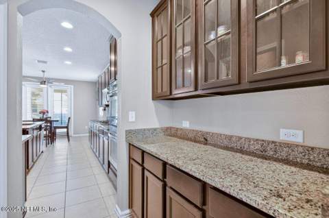 12256 Silverthorn Court, Jacksonville FL - photo 19 of 54