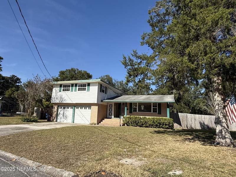 3 bedroom Single Family Residence at 5659 Maxine Drive, University Park, Jacksonville — photo 2
