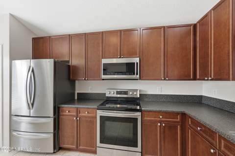 75085 Morning Glen Court, Yulee FL - photo 11 of 48