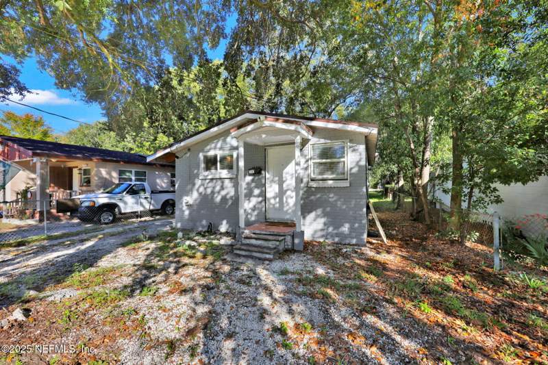 2 bedroom Single Family Residence at 1841 W 11th Street, North Lavilla, Jacksonville — photo 3