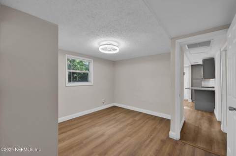 1841 W 11th Street, Jacksonville FL - photo 18 of 25