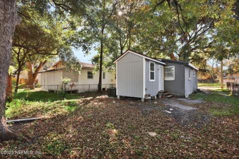 1841 W 11th Street, Jacksonville FL - photo 23 of 25