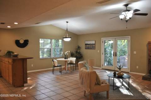 2819 N Sixth Street, St. Augustine FL - photo 10 of 18