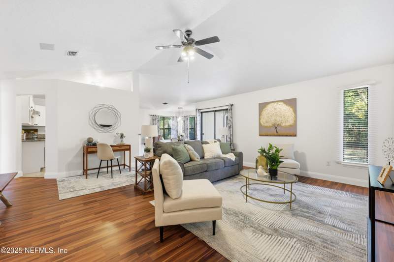 3 bedroom Single Family Residence at 1626 Sandy Hollow Loop, Sandy Hollow, Middleburg — photo 3