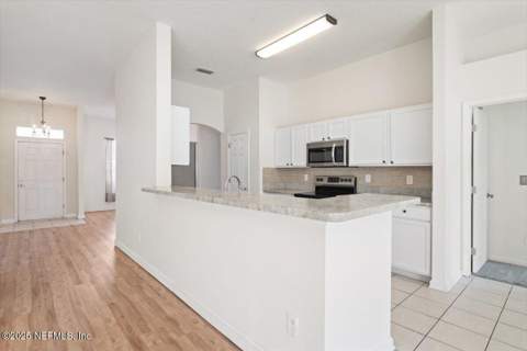 3780 Juliet Leia Circle, Jacksonville FL - photo 11 of 29