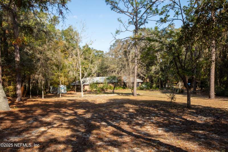 3 bedroom Single Family Residence at 730+732 State Road 26, Melrose, Melrose — photo 5