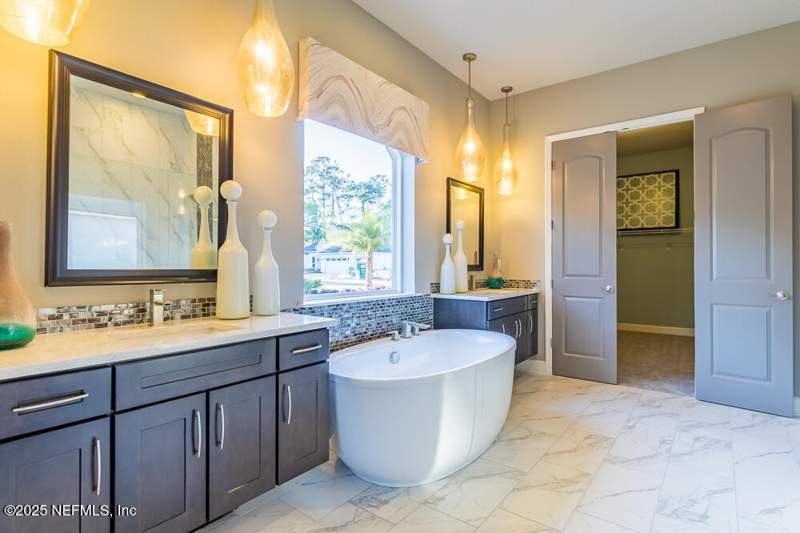 4 bedroom Single Family Residence at 13550 County Road 13, Rowands, St. Augustine — photo 5