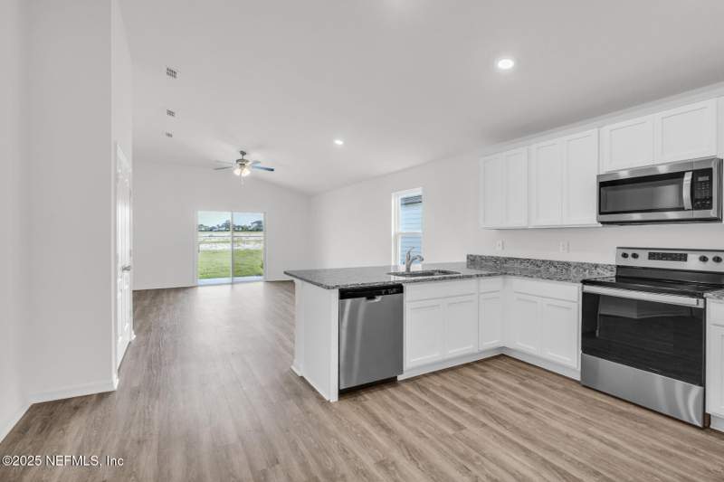 4 bedroom Single Family Residence at 3102 Cottage Hill Place, Rolling Hills, Green Cove Springs — photo 5