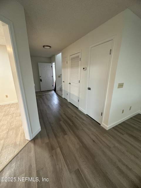 10060 Hidden Branch Drive, Jacksonville FL - photo 8 of 16