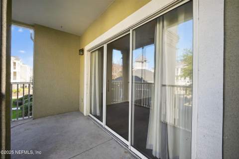 8290 Gate Parkway #707, Jacksonville FL - photo 19 of 35
