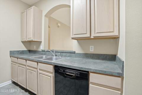 10550 Baymeadows Road #130, Jacksonville FL - photo 17 of 41