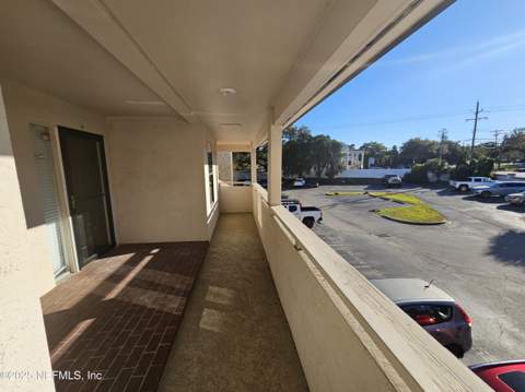 1307 River Hills Circle #16, Jacksonville FL - photo 19 of 49