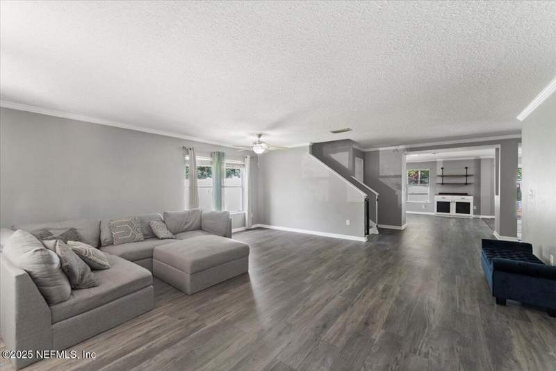 4 bedroom Single Family Residence at 12770 Megan Jean Court, Starratt Crossing, Jacksonville — photo 5