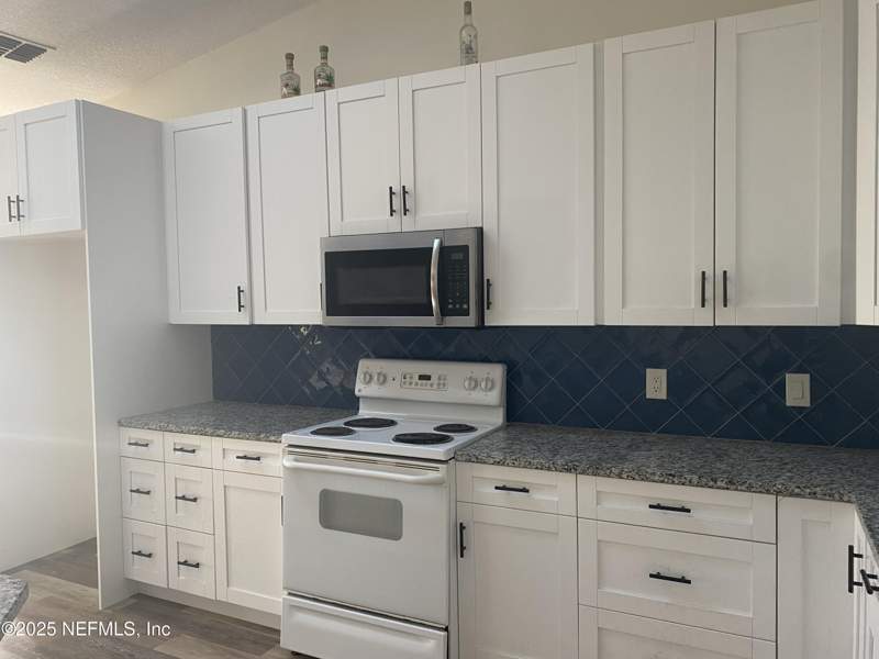 3 bedroom Single Family Residence at 1341 Bear Run Boulevard, Bear Run, Orange Park — photo 4