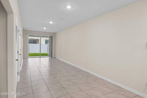 2839 Black Buck Circle, Jacksonville FL - photo 7 of 38