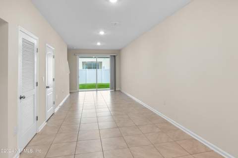 2839 Black Buck Circle, Jacksonville FL - photo 11 of 38
