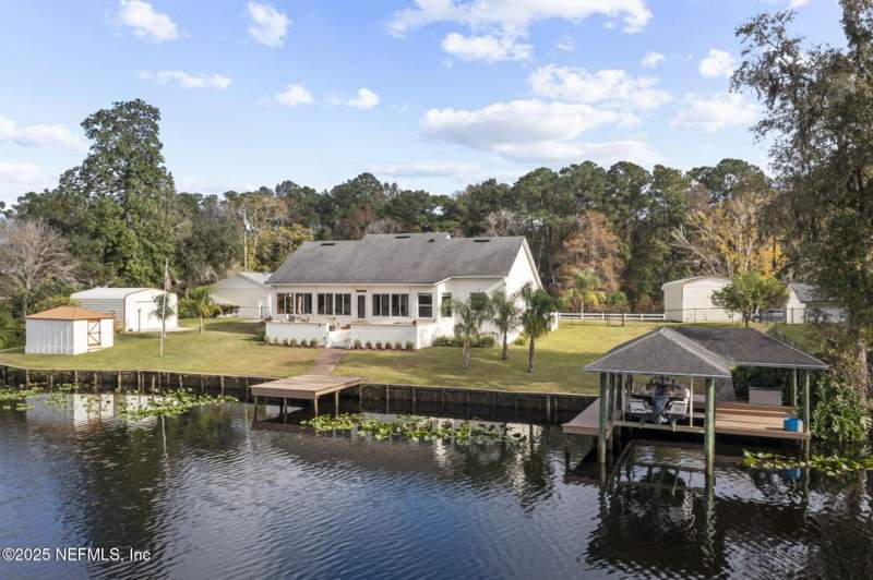 3 bedroom Single Family Residence at 2134 Flintlock Court, Battery Bluff, Green Cove Springs — photo 4