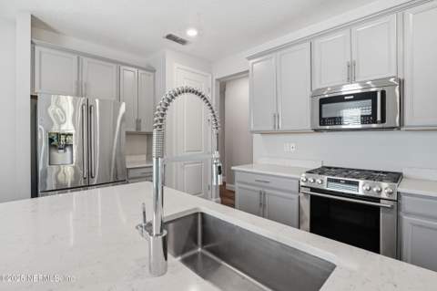 322 Clifton Bay Loop, St. Johns FL - photo 6 of 34