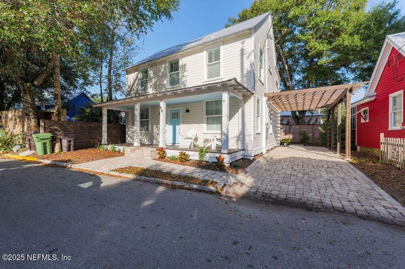4 bedroom Single Family Residence at 88 Lincoln Street, Genovar Addition, St. Augustine — photo 2