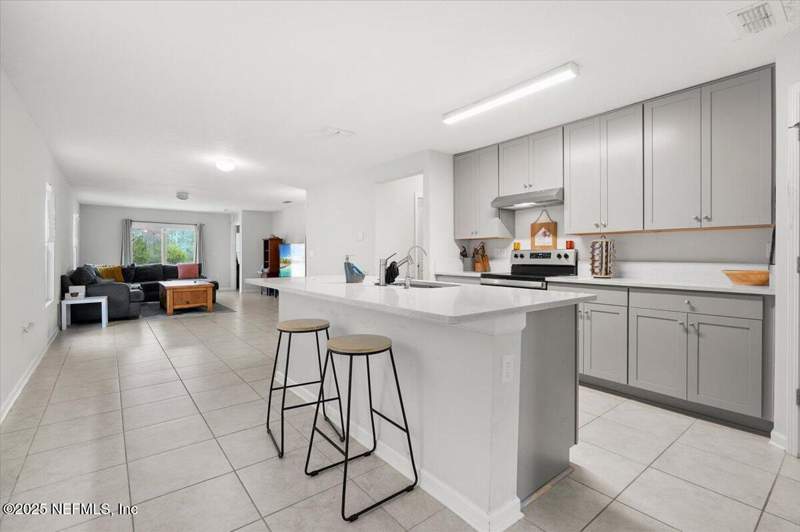 3 bedroom Single Family Residence at 2071 James Wilson Way, Liberty Square South, Jacksonville — photo 4