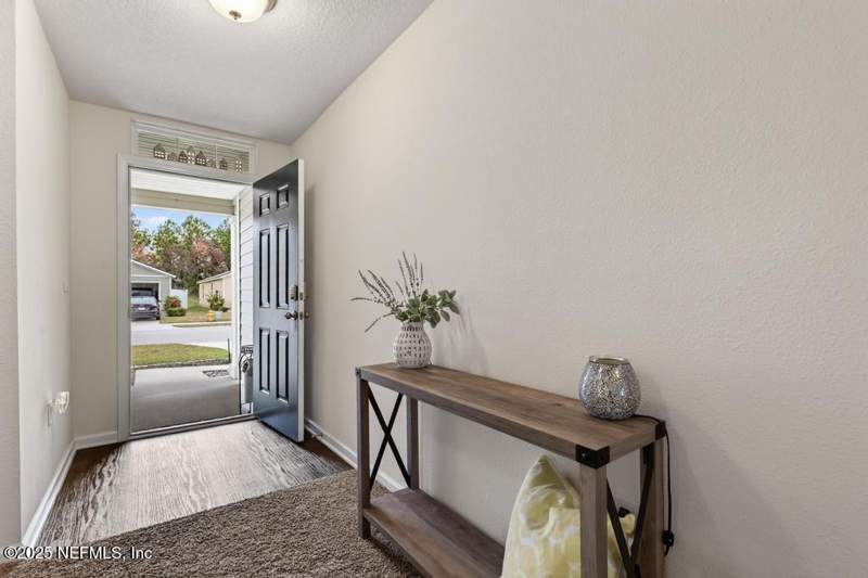 3 bedroom Single Family Residence at 3560 Sunfish Drive, Alta Lakes, Jacksonville — photo 4