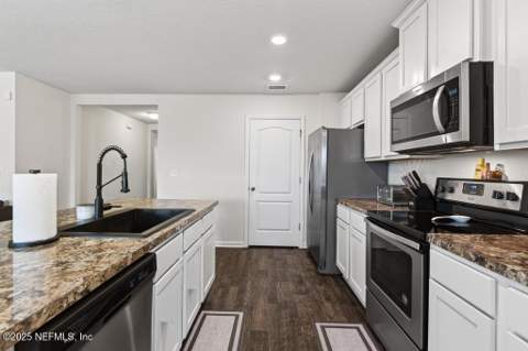 3560 Sunfish Drive, Jacksonville FL - photo 9 of 46