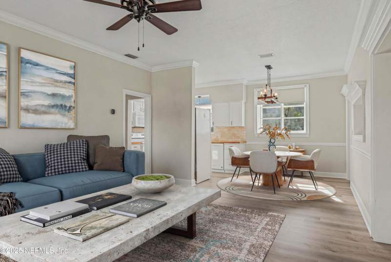 3 bedroom Single Family Residence at 10640 Hemming Road, Holly Oaks, Jacksonville — photo 4