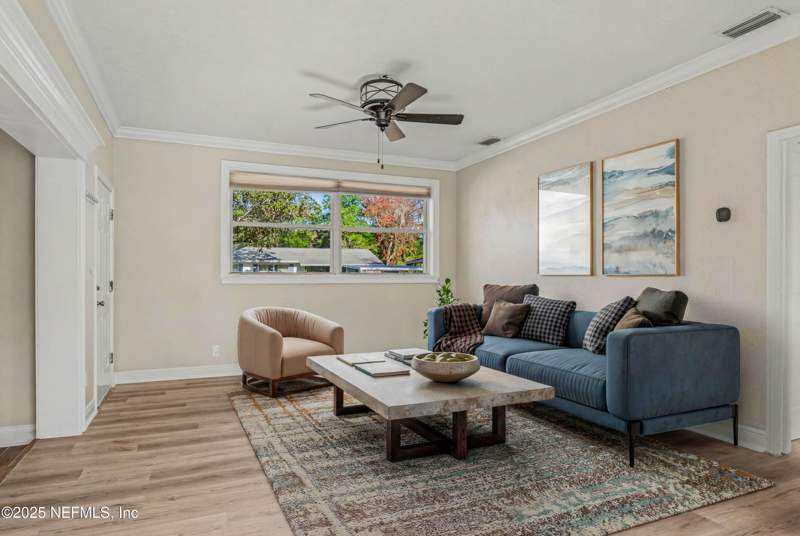 3 bedroom Single Family Residence at 10640 Hemming Road, Holly Oaks, Jacksonville — photo 3