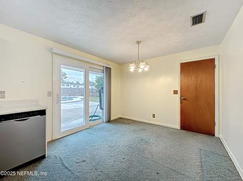 8157 Galaxie Drive, Jacksonville FL - photo 10 of 37