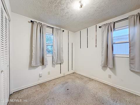 8157 Galaxie Drive, Jacksonville FL - photo 24 of 37