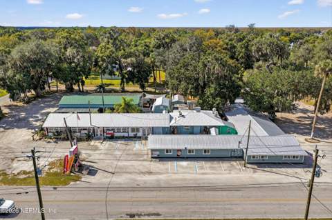 201 Oak Street, Welaka FL - photo 20 of 127