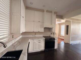 2141 Forbes Street, Jacksonville FL - photo 8 of 36