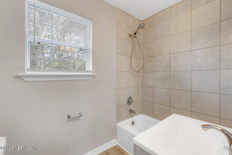 3 bedroom Single Family Residence at 2971 W 16th Street, Melsons Addition, Jacksonville — photo 5