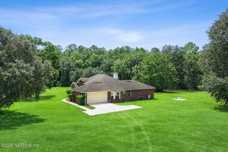 5 bedroom Single Family Residence at 2064 Louie Carter Road, Clay Hill, Maxville — photo 2