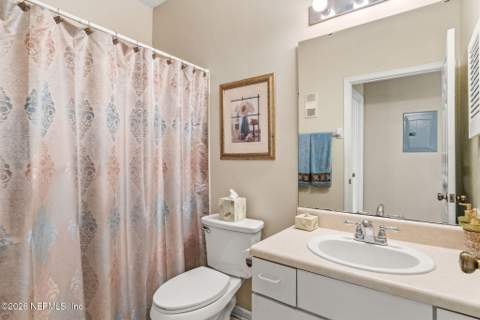 10000 Gate Parkway #2015, Jacksonville FL - photo 21 of 32