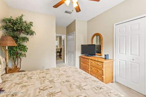 10000 Gate Parkway #2015, Jacksonville FL - photo 23 of 32