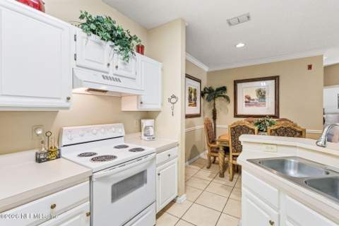 10000 Gate Parkway #2015, Jacksonville FL - photo 9 of 32