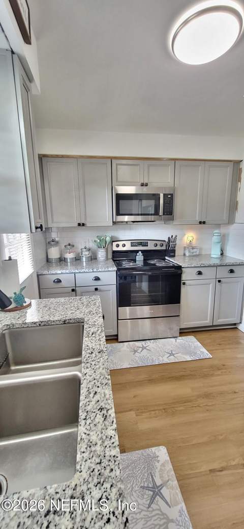 1647 El Camino Road #5, Jacksonville FL - photo 8 of 38