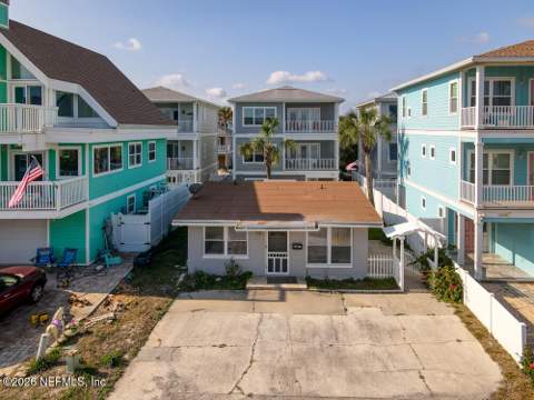 1812 Ocean Drive, Jacksonville Beach FL - photo 6 of 22