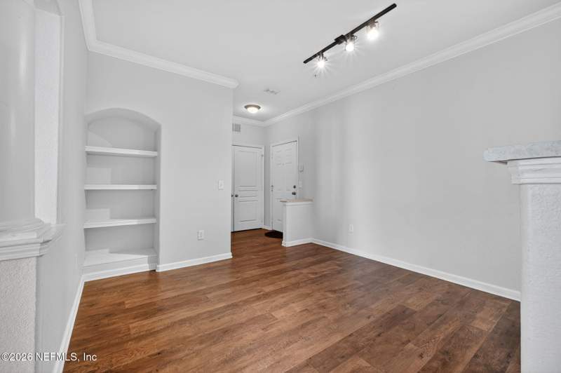 2 bedroom Condominium at 8290 Gate Parkway #707, Gardens Of Bridgehampton, Jacksonville — photo 4