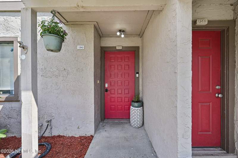 2 bedroom Condominium at 8300 Plaza Gate Lane #1242, Beauclerc Lakes, Jacksonville — photo 3