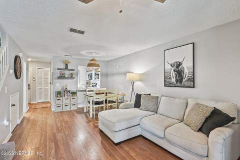 8300 Plaza Gate Lane #1242, Jacksonville FL - photo 8 of 24