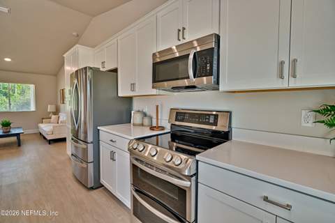 135 Hartford Street, Hawthorne FL - photo 8 of 31