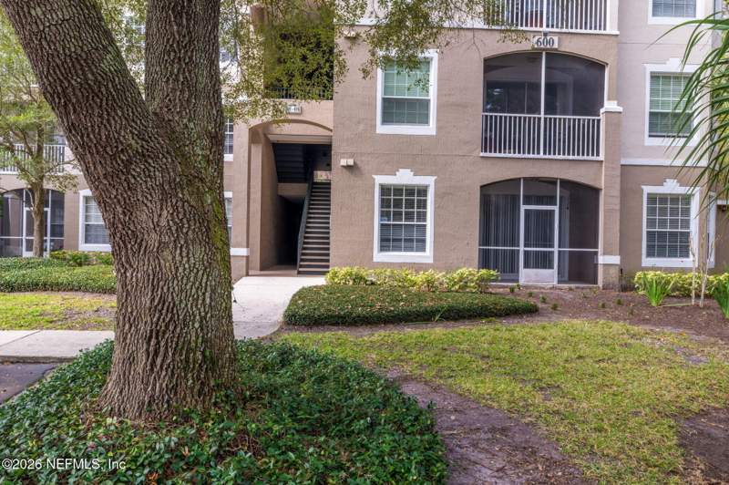 3 bedroom Condominium at 10550 Baymeadows Road #601, The Overlook, Jacksonville — photo 4