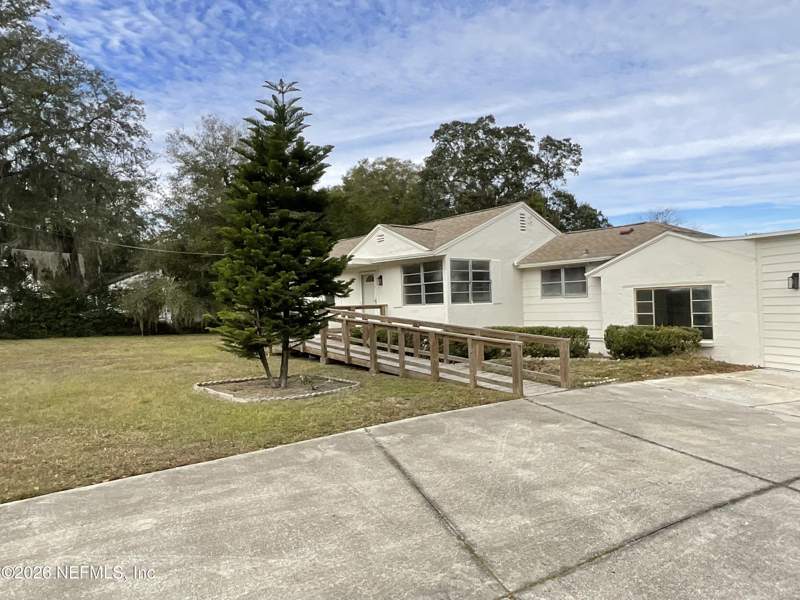 6 bedroom Single Family Residence at 9787 Kline Road, Southside Estates, Jacksonville — photo 5