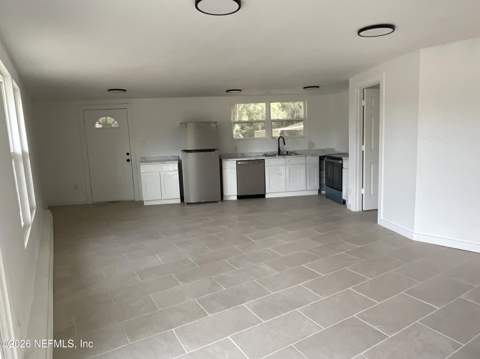 9787 Kline Road, Jacksonville FL - photo 16 of 57